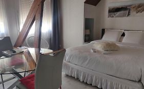 Chambres Du Jardin Fleuri